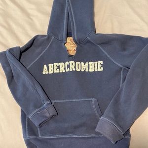 Heavy duty, kind of cropped, worn once! Aero! S!